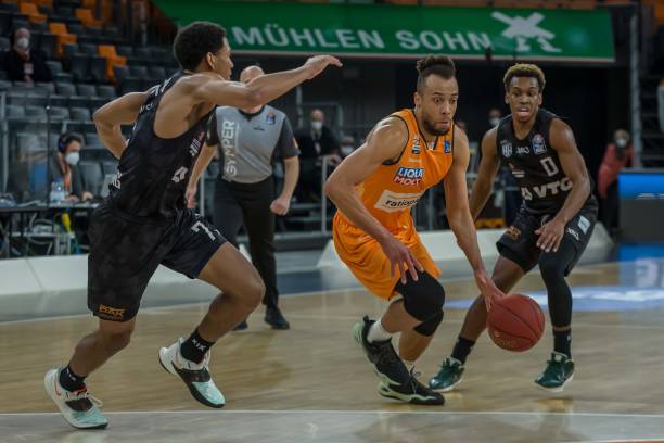 的区域防守 的区域防守