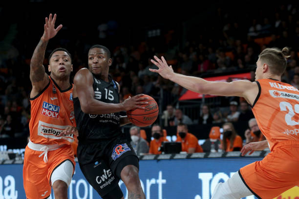 史级表现 史级表现