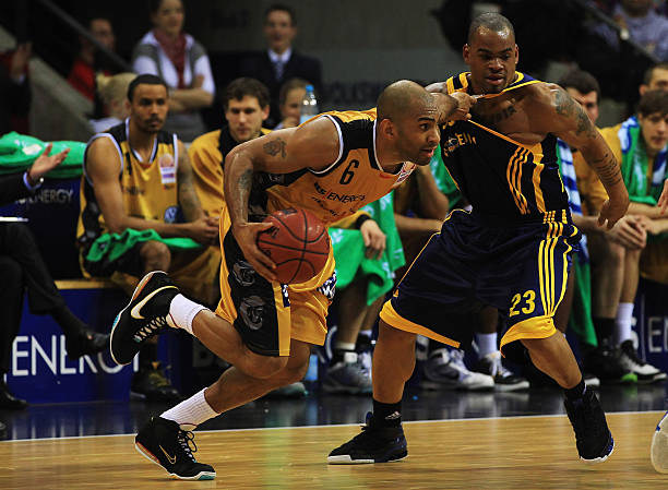 一些火箭比 一些火箭比