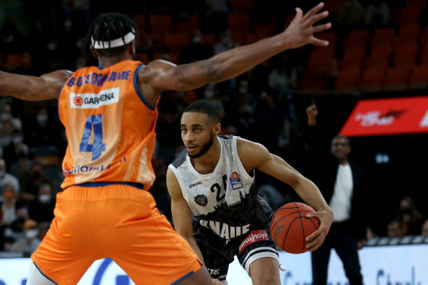 在漫长赛季 在漫长赛季